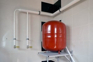Расширительный бак закрытого типа