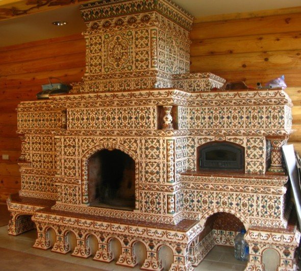 Печь, облицованная изразцами