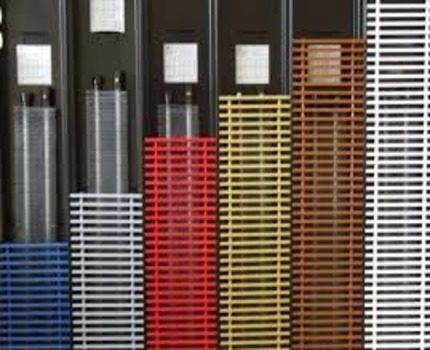 Размеры и цветовые решения конвекторов отличаются разнообразием Встроенный конвектор можно вписать интерьер