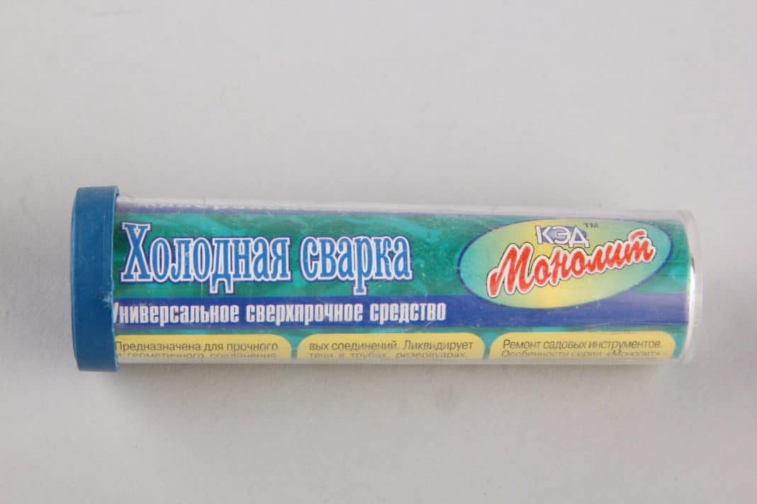 Течет батарея отопления