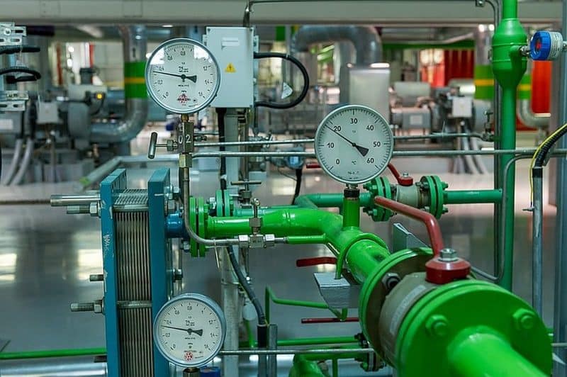 Начало отопительного сезона в регионах России зависит от климатических и погодных условий