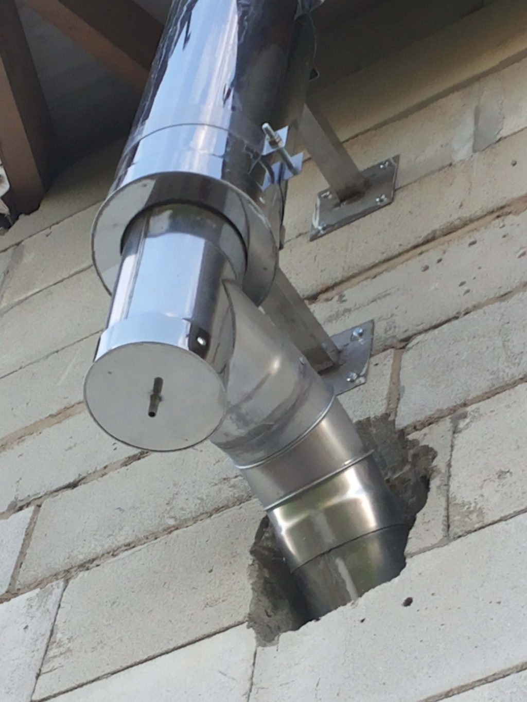 Дымоход сэндвич через стену