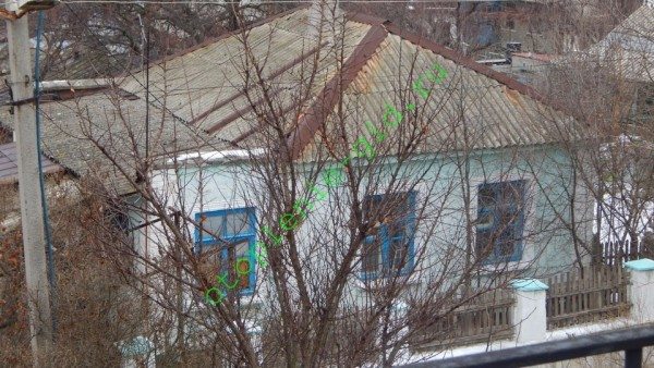 Я привел параметры вполне реального дома, стоящего прямо перед моими окнами.